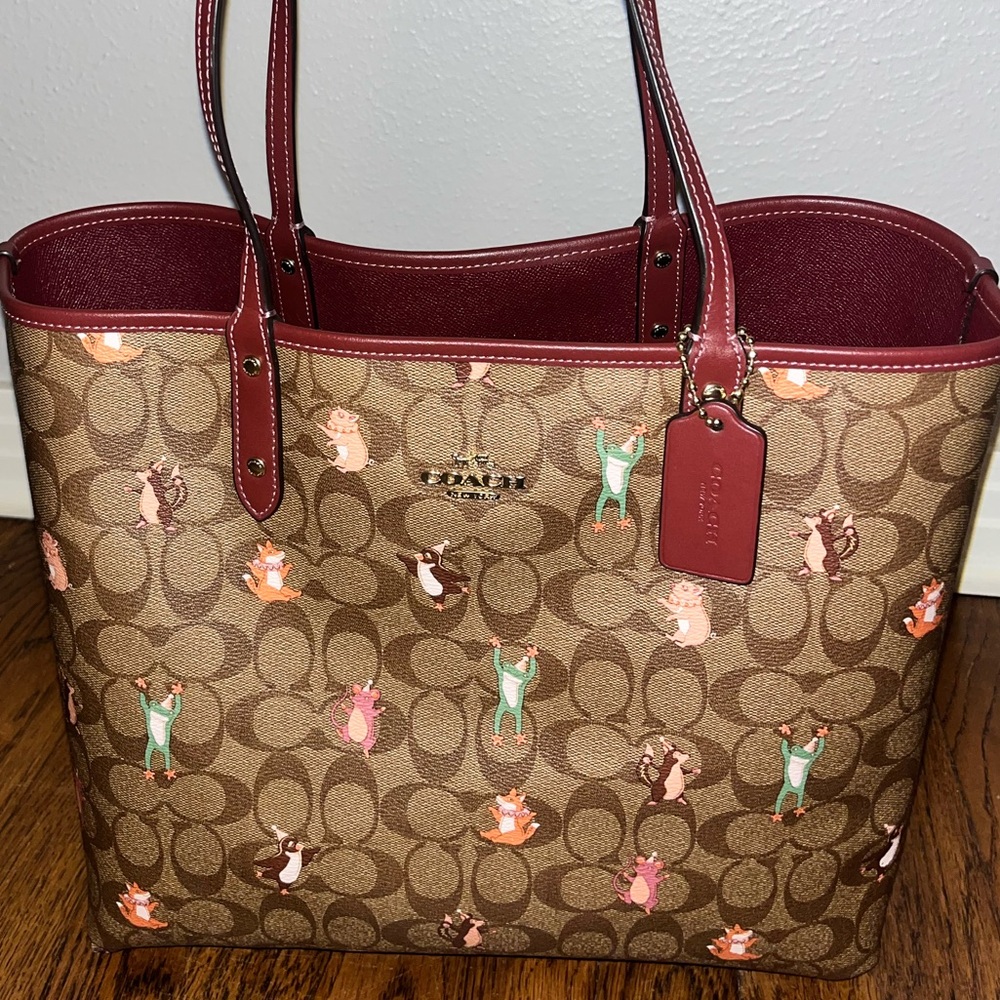 COACH Party Animal Print Reversible City Tote *Limited Edition!!*